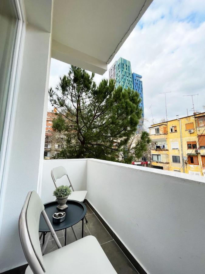 Aj Apartments, Hidden Gem In The Heart Of Tirana Exterior foto